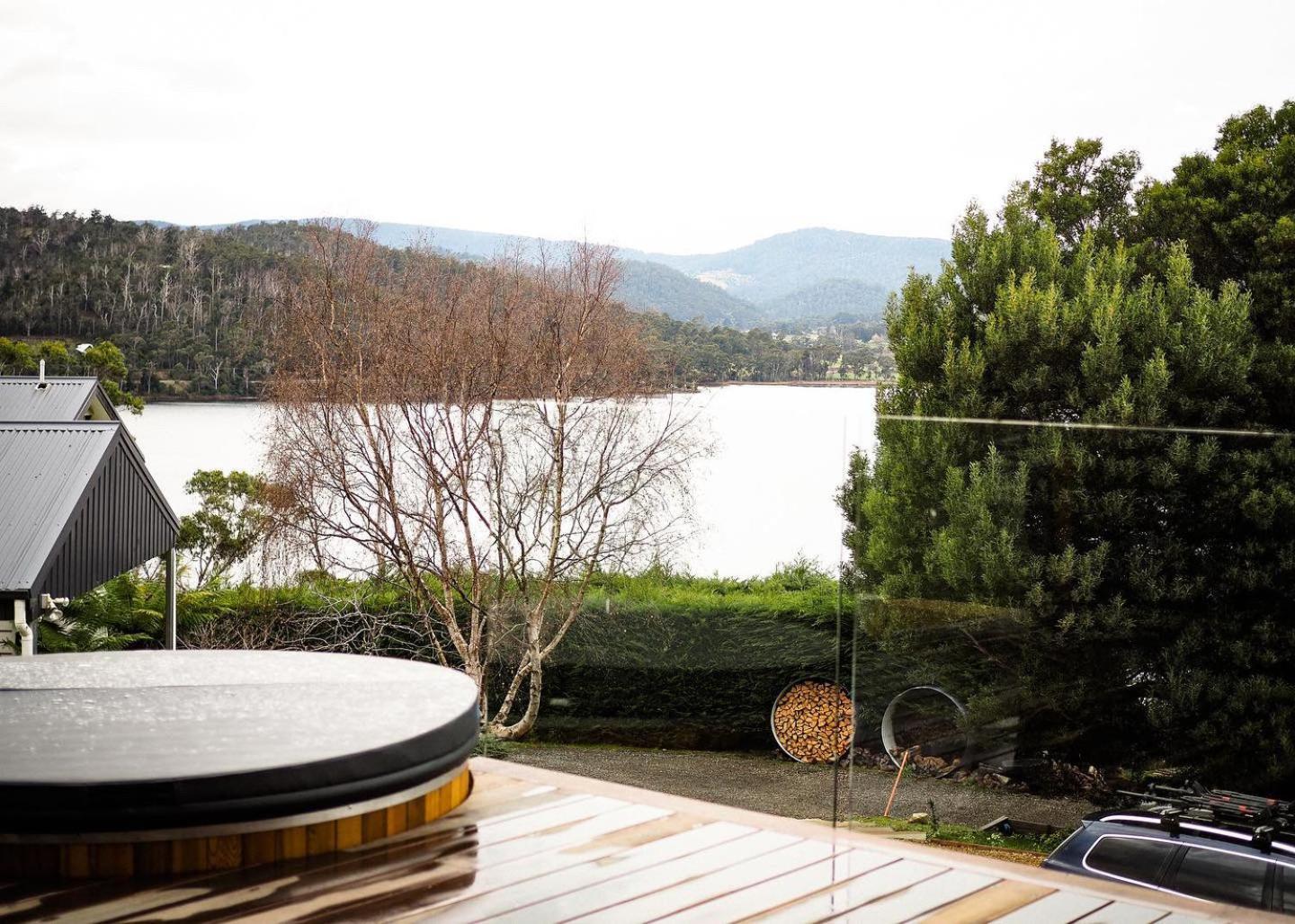 Woodland Bay Retreat-Hot Tub,Sauna And Bayview Hamptons Retreat Lymington エクステリア 写真